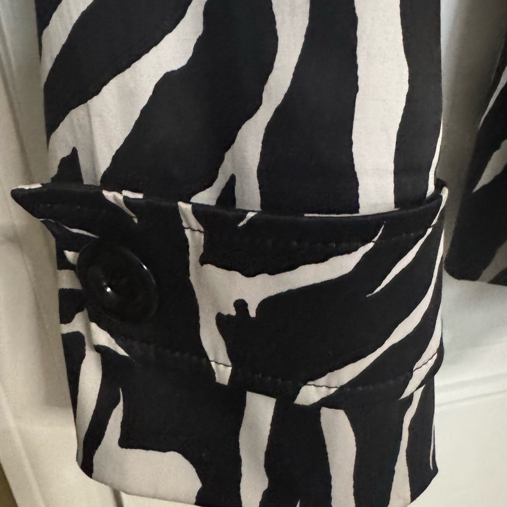 Marina Luna Black and White Zebra Print Blazer - Picture 3 of 4